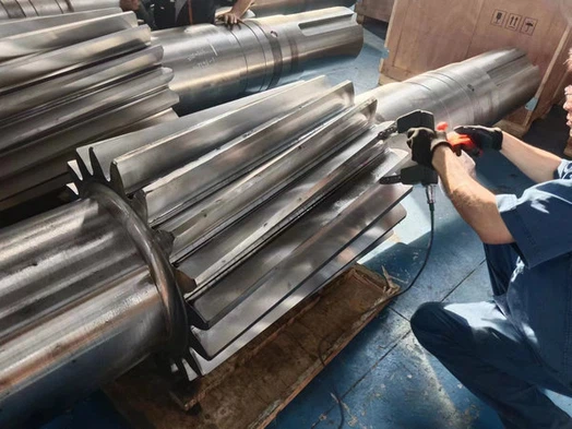 Examination of foring gear shaft ( UT TEST) Examination of foring gear shaft ( UT TEST)